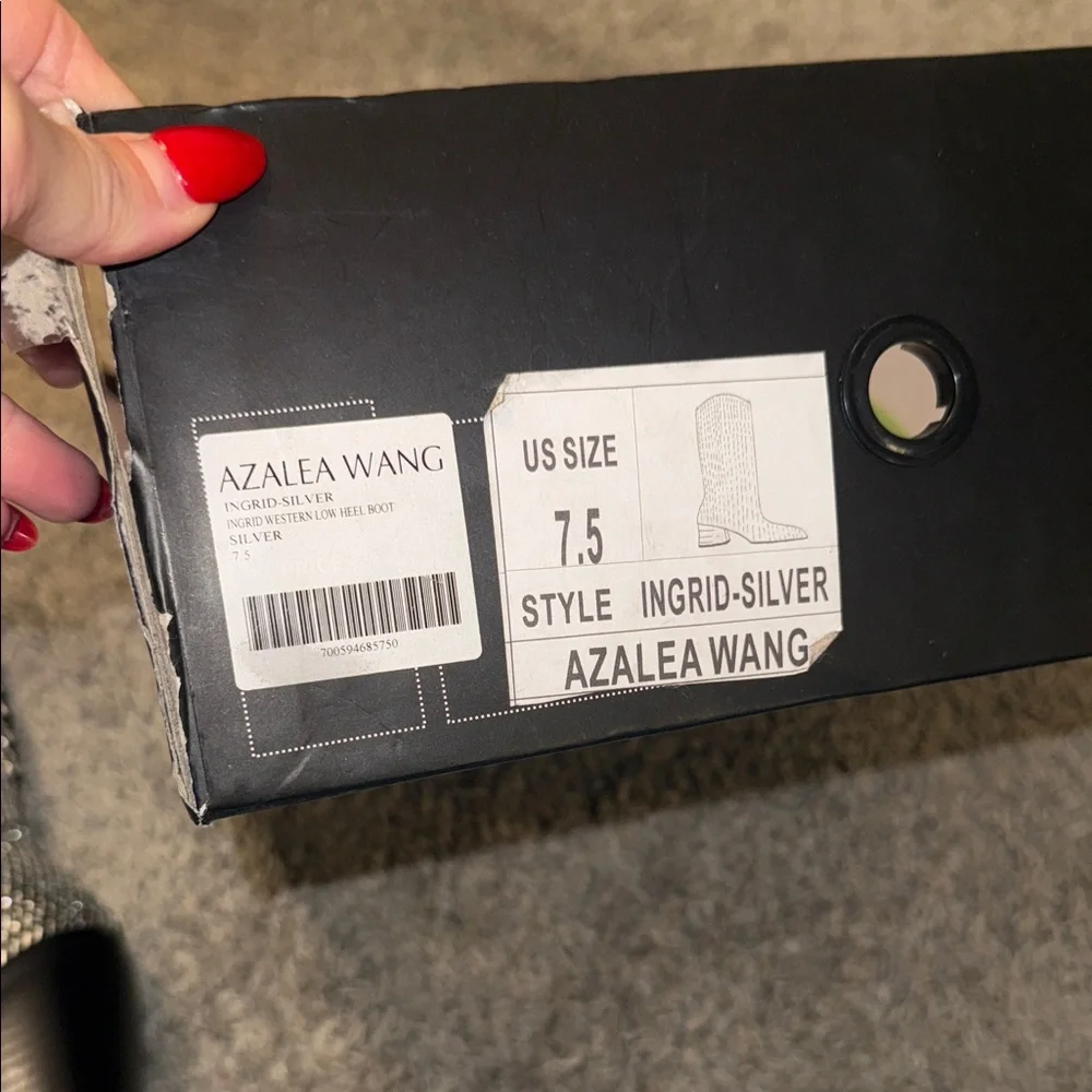 Rhinestone Western Heeled Boots - Picture 4 of 5